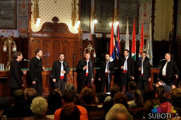 Fantastično "Veče nostalgije" Kornelija Kovača