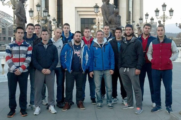 Seniori HK "Spartak" učestvovali na turniru "Skopje Ice Festival 2014"