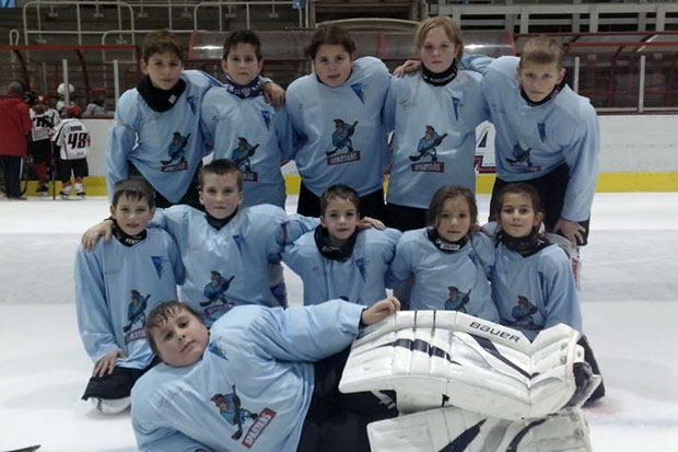 Mlađe selekcije hokejaša Spartaka učestvovale na turnirima u Mađarskoj