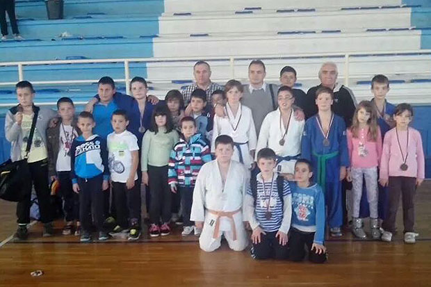 Uspesi džudista Spartaka sa mlađim kategorijama i veteranima