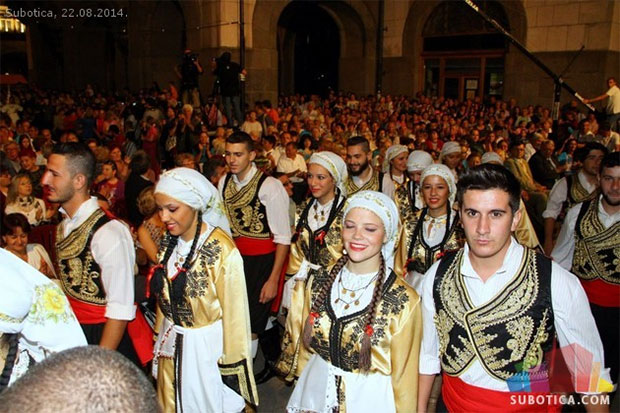 Svečano otvoren 13. Interetno festival