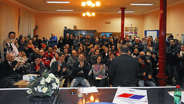 SNS: Pozitivna atmosfera na operativnom sastanku Izbornog štaba