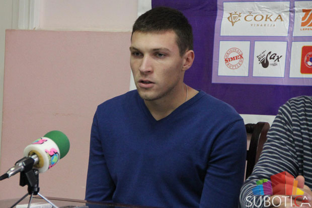 Fudbaleri Spartaka sutra protiv Rada na Gradskom stadionu