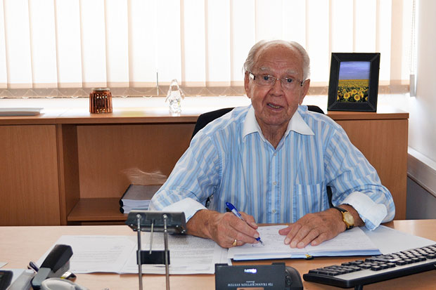 Rudolf Walther: Dan suncokreta