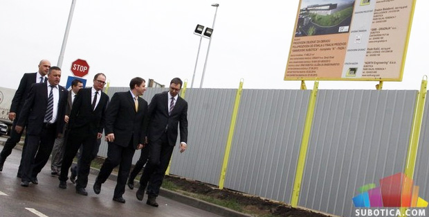 Aleksandar Vučić posetio fabriku Svarovski