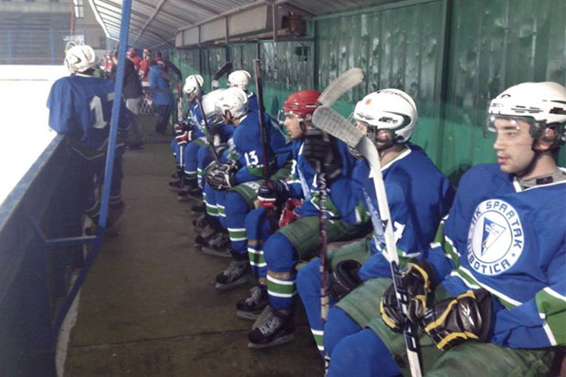 Hokejaši Spartaka dočekali Crvenu zvezdu i Partizan