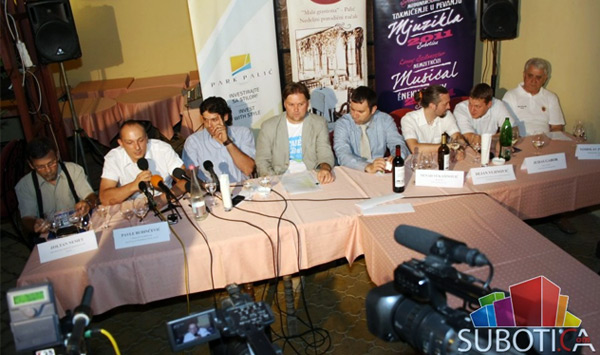 Park Palić Mala gostiona Koktel