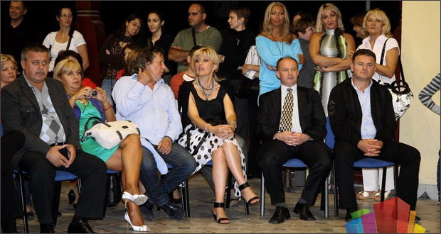 Deca sa Kosova u Subotici Deca sa Kosova u Subotici