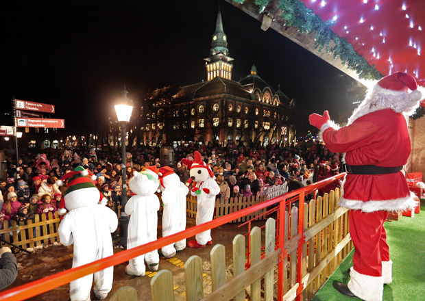 Subotičani pokrenuli prazničnu čaroliju i prikupili knjige za mališane u Opštoj bolnici