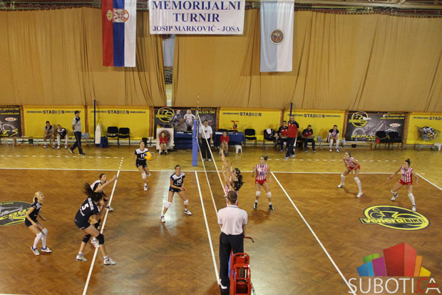 Odlične odbojkašice Spartaka savladale i Crvenu zvezdu - sutra za trofej