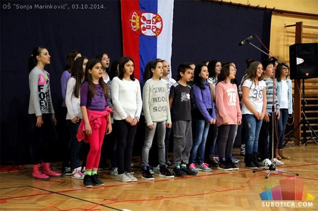 Deca sa Kosova i Metohije u poseti Subotici