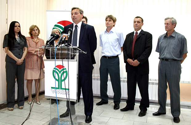 SVM protiv plana radne grupe za Narodno pozorište