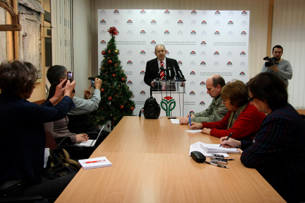 Pastor: Nećemo biti faktor destabilizacije u lokalu