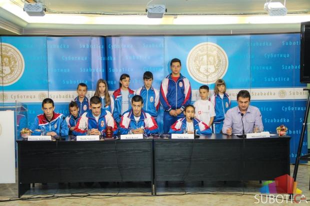 Zlatni karatisti Enpija na Svetskom prevenstvu