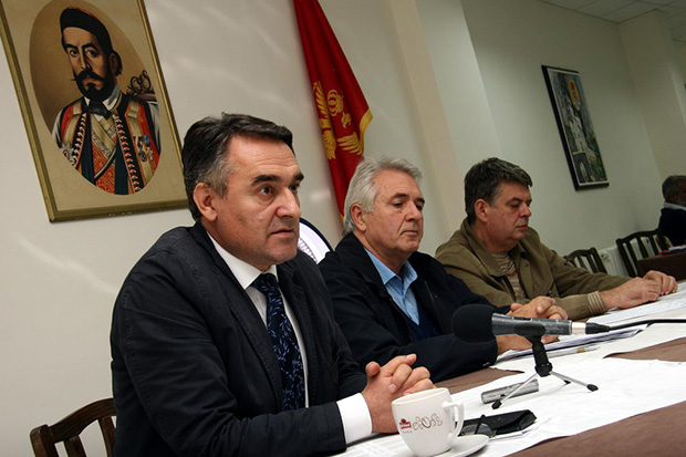 Inicijativa za osnivanje Nacionalnog saveta Crnogoraca