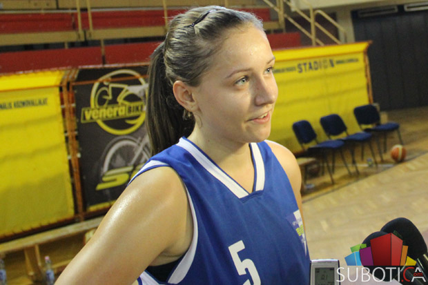 Borbene košarkašice Spartaka pružile veliki otpor Vojvodini