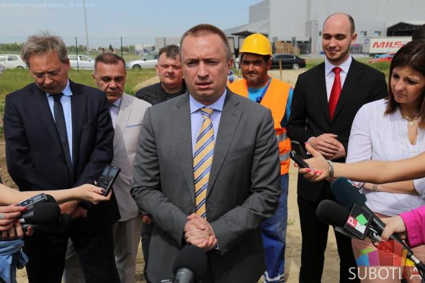 Položen kamen temeljac za izgradnju hale u Malom Bajmoku