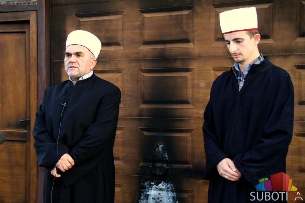 Muftija Mevlud Dudić: "Napad na džamiju uperen protiv Srbije"