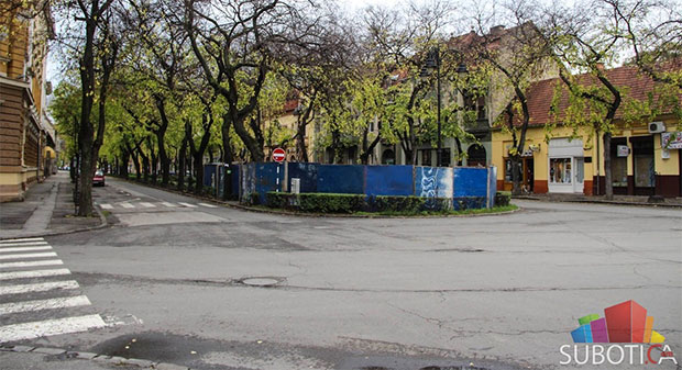 Povratak pesnika Kostolanjija u gimnaziju