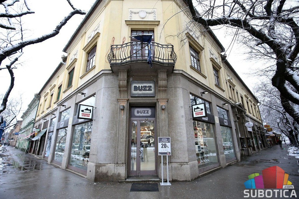 Buzz - sezonsko sniženje do 40%