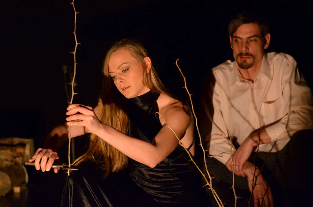 Predstava: U tvom zagrljaju