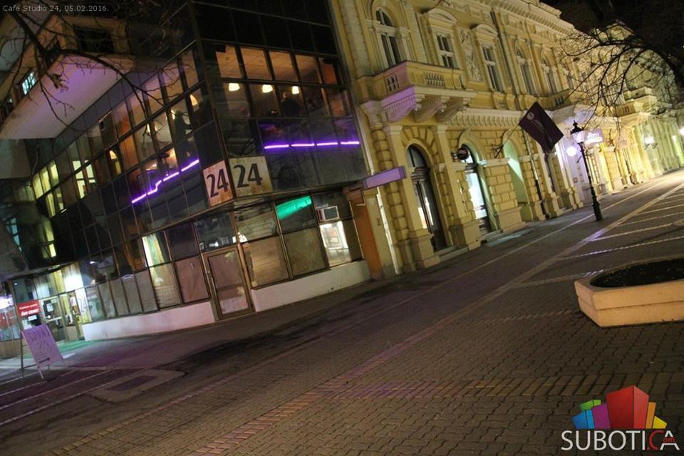 Doček nove godine sa Besnim