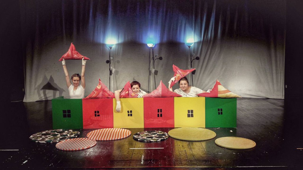 Teatar u pelenama: Malena