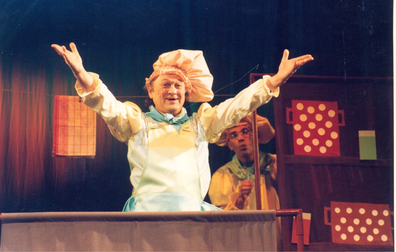 Predstava: "San kuhinjske noći"