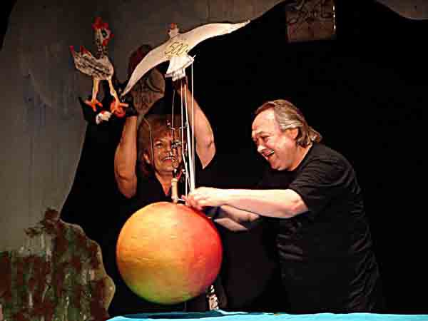 Džejms i džinovska breskva