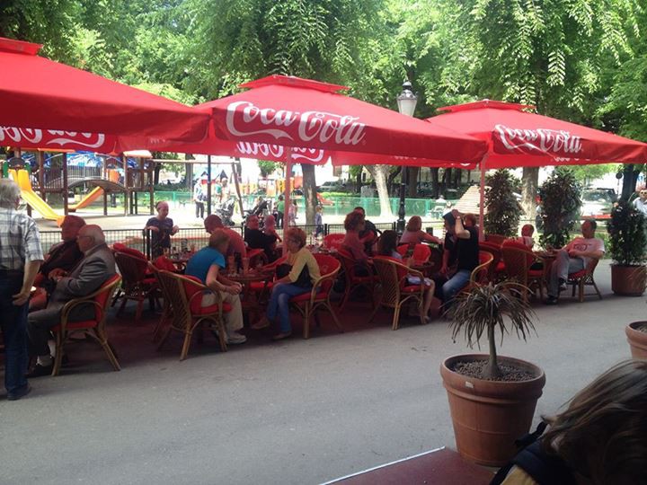 Otvaranje Bookstore caffea