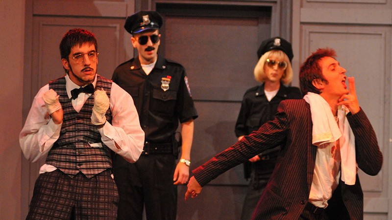 Predstava: Nil Sajmon: Glasine