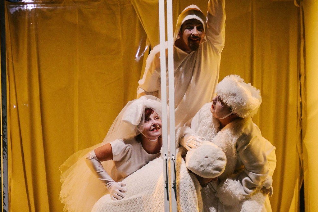 Előadás gyerekeknek: Lidércek a szekrényben