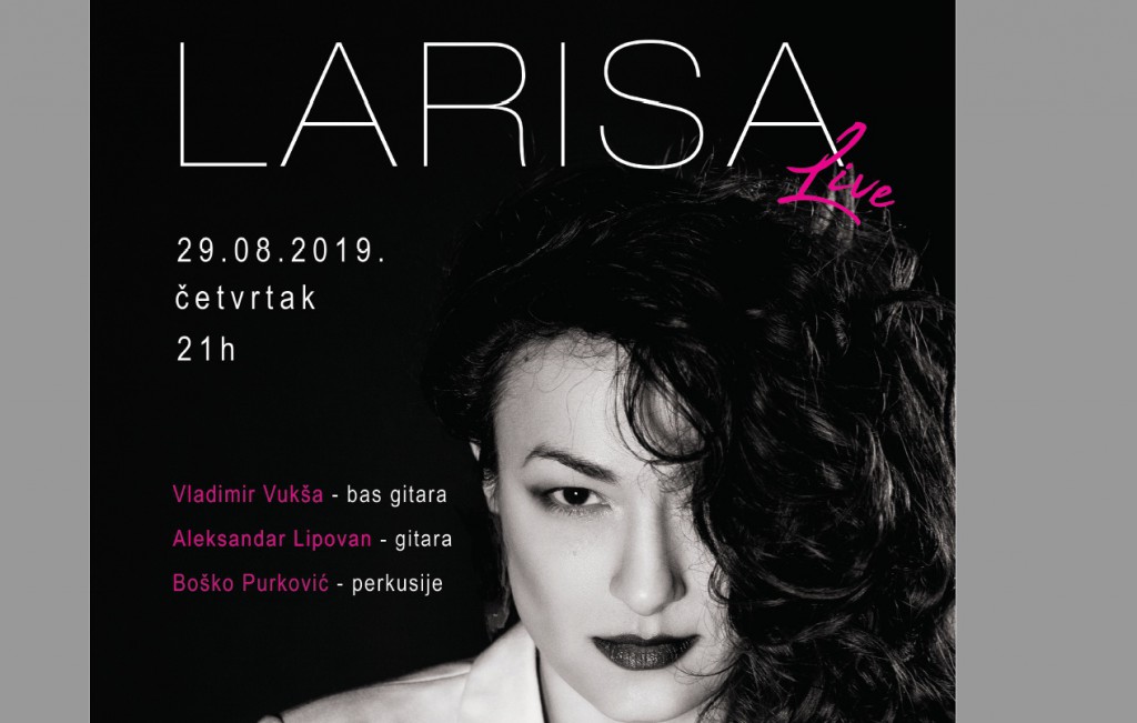 Akustična svirka: Larisa