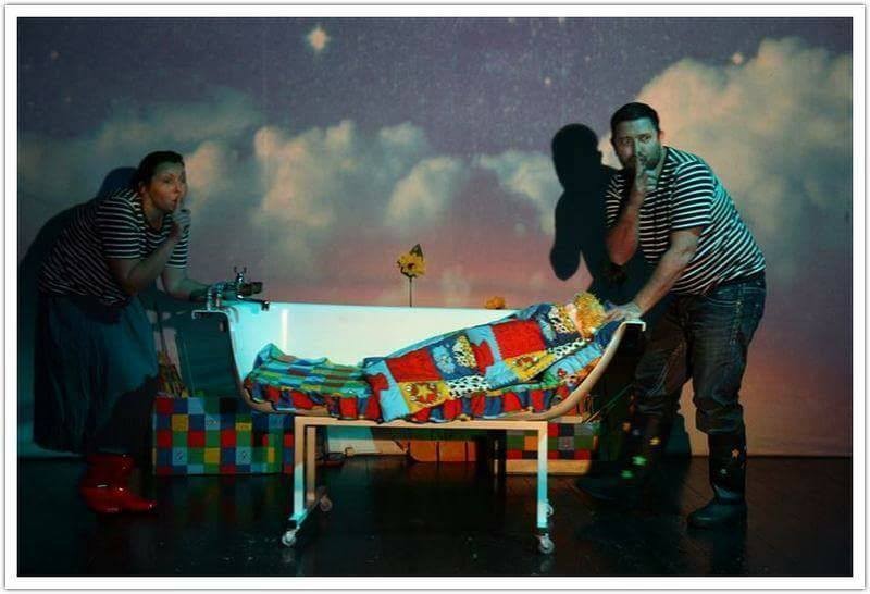 Teatar u pelenama: „Prljalica – Kupalica” / Pelenkás színház: Maszatoló – Pancsoló