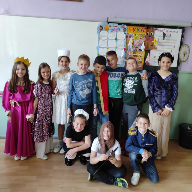 Predstava LEPOSAVA I DOBRILA u Maloj Bosni