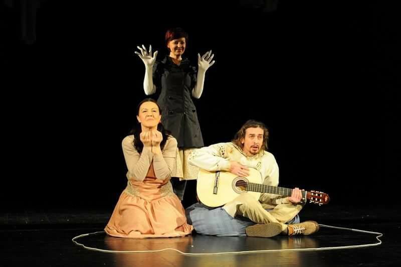 Predstava za decu: A farkas szempillaja