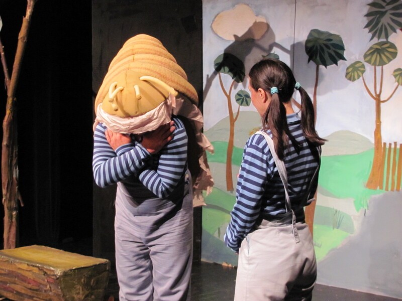 Előadás gyerekeknek: Mi van a tojásban?