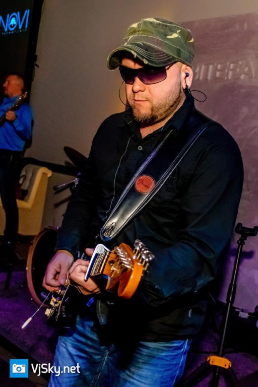 Akustična svirka: Studentsko zasedanje sa Vladom