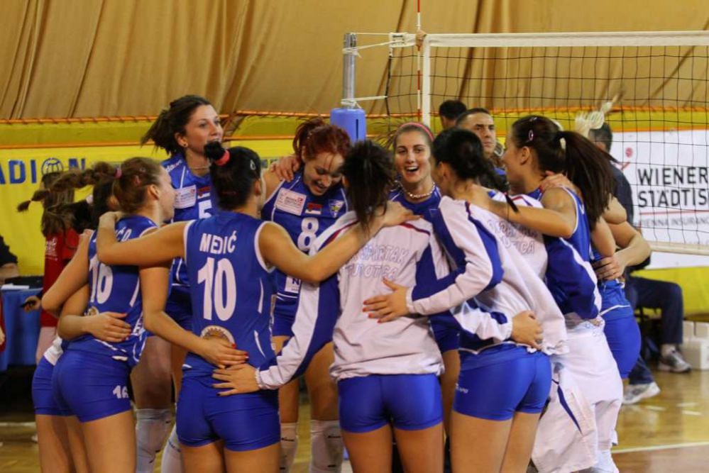 Odbojka (Ž): NIS Spartak - Crvena zvezda