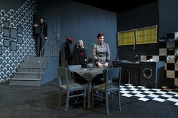 Predstava: Čekaj do mraka