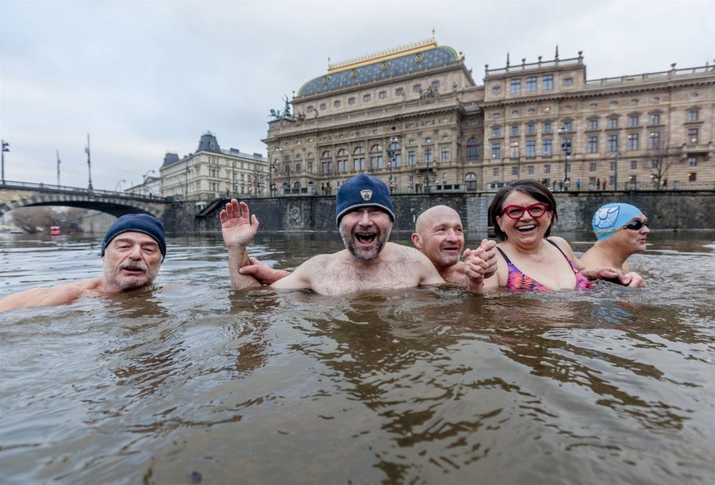 EFF - Paralele i sudari - Baka na ledu