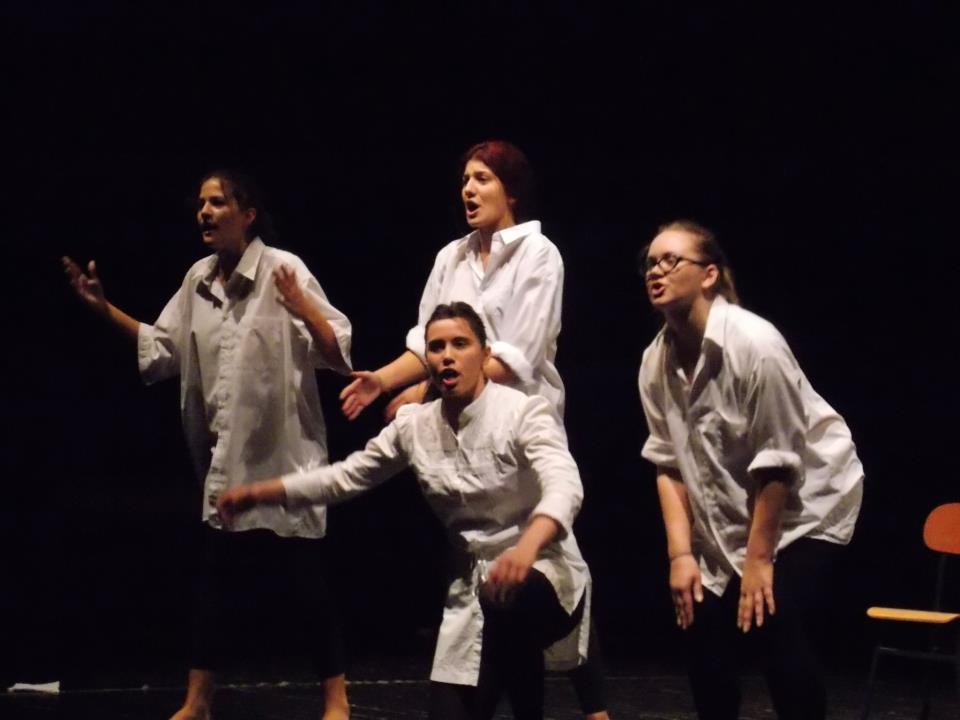 Naša malo bolesna predstava