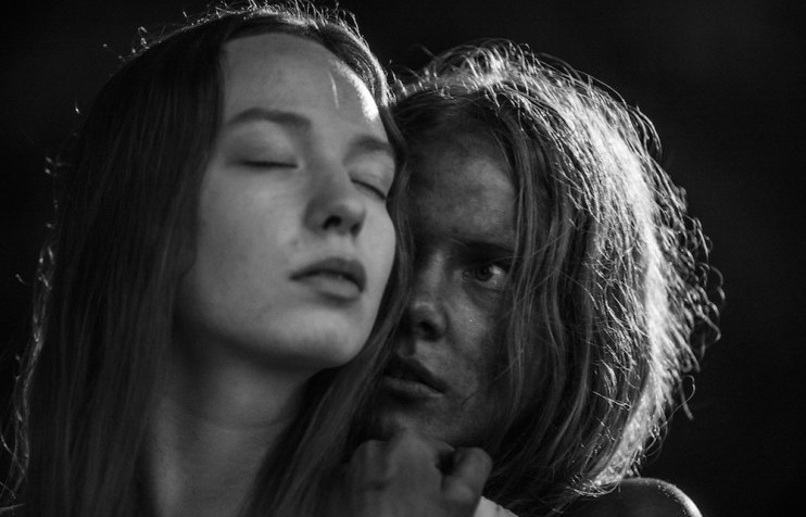 EFF - Paralele i sudari - Novembar