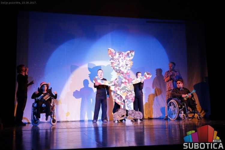 Predstava dece iz "Kolevke": Četiri ljubavi