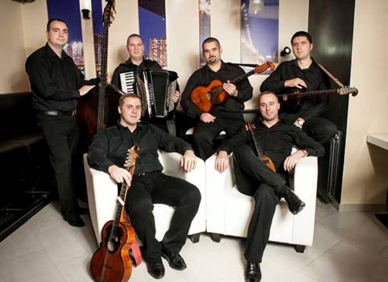 Tamburaško veče uz orkestar "Biseri"