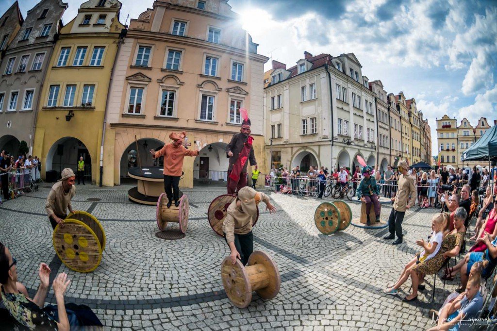 KRYSOLOV - predstava italijanskog pozorišta ATELIERCUNCHEON