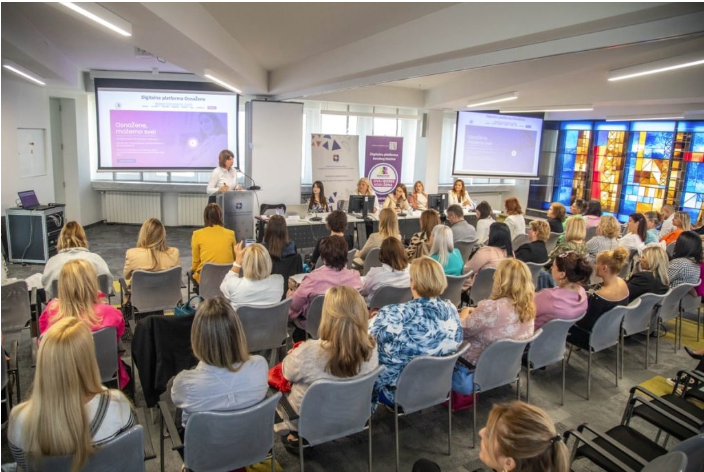 Besplatna onlajn predvanja za preduzetnice - „OsnaŽena, Ona može sve!“