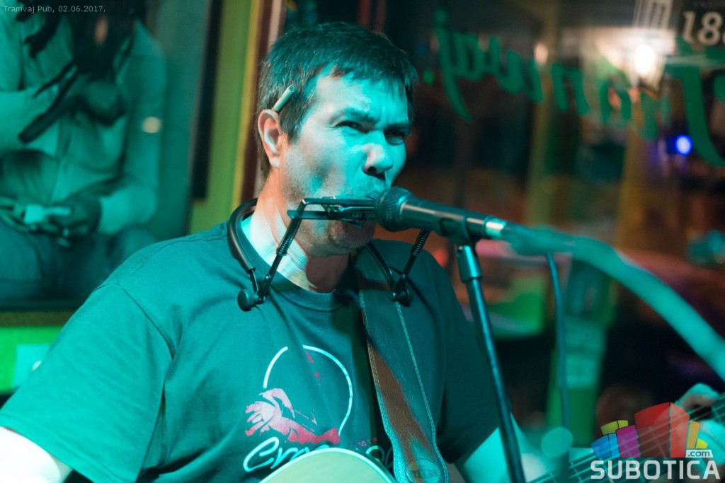 Akustična svirka: Akos Papp