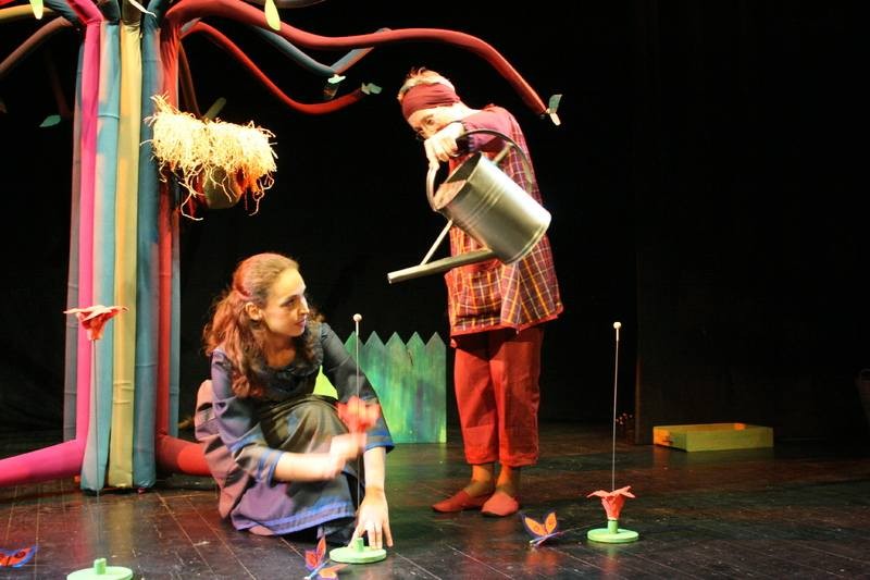 Teatar u pelenama: „Drvence”