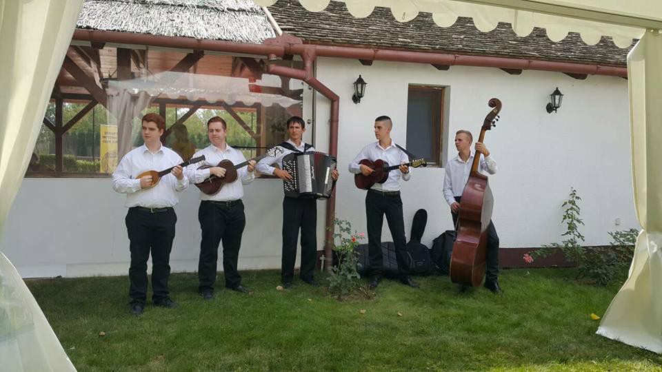 Zimska čarolija sa ukusom kuvanog vina, čvaraka i još po nečega